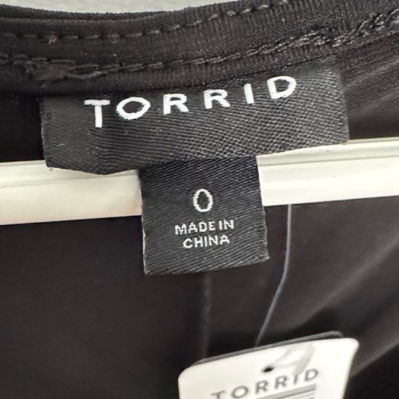 Torrid Black Midi Dress - Torrid Size 0 - Picture 3 of 7
